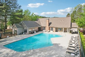 Large Swimming Pool at Gwinnett Pointe Apartments in Norcross, GA 30093